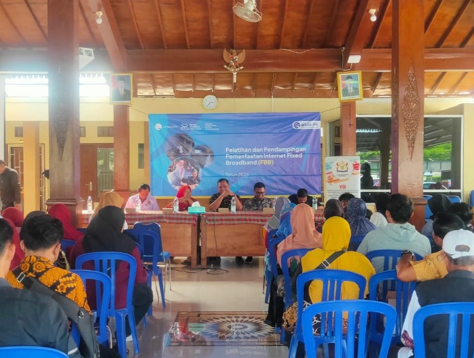Workshop dan Pendampingan Pemanfaatan Akses Tetap Pitalebar untuk Pelaku UMKM di Sukoharjo