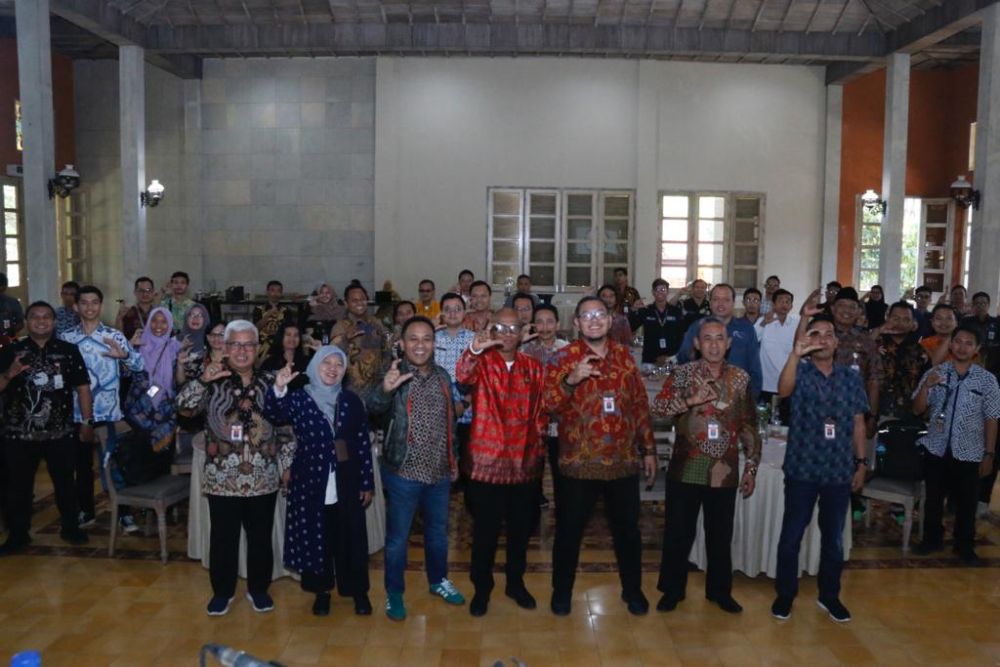 Seminar Keterbukaan Informasi Publik oleh Komisi Informasi Publik Jateng