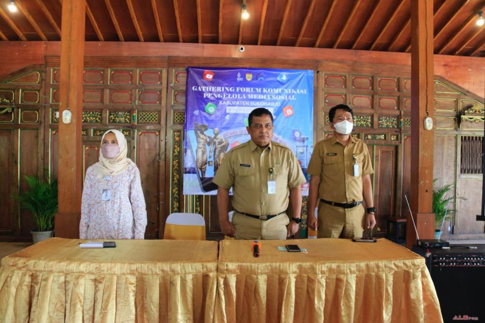 Gathering Forum Komunikasi Pengelola Media Sosial